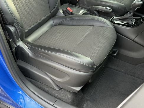 Used 2017 Buick Encore Preferred FWD image 18