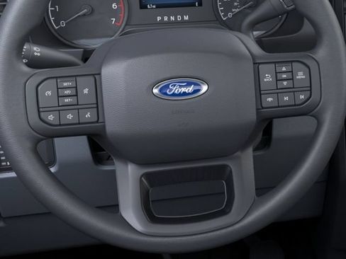 Used 2025 Ford F350 XLT AWD/4WD image 12