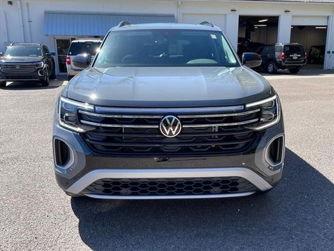 New 2026 Volkswagen Atlas Peak Edition AWD/4WD image 25