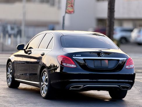 Used 2018 Mercedes-Benz C 300 Sedan image 10