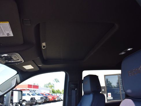 Used 2026 Chevrolet Silverado 3500 High Country w/ High Country Premium Package AWD/4WD image 10