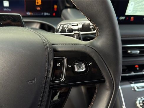 New 2026 Lincoln Aviator Premiere image 23