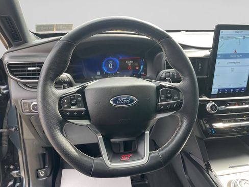 Certified 2022 Ford Explorer ST w/ Equipment Group 401A AWD/4WD image 21