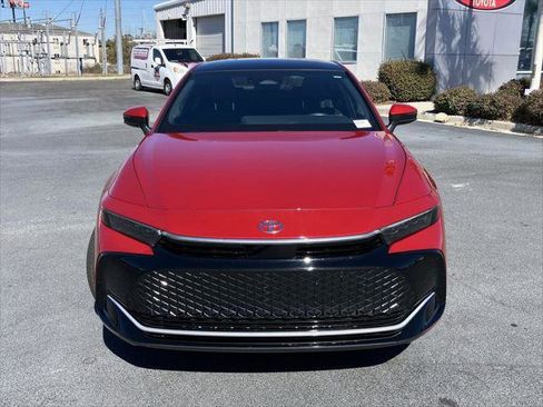 Certified 2023 Toyota Crown image 8