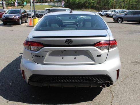 Used 2021 Toyota Corolla SE w/ Carpet Mat Package (TMS) FWD image 4
