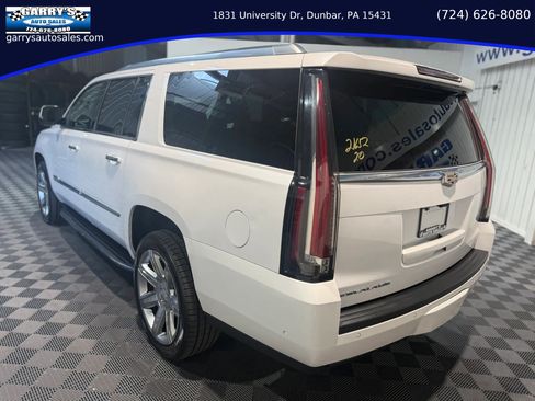 Used 2020 Cadillac Escalade ESV Premium Luxury AWD/4WD image 7