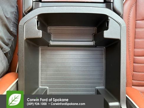 Used 2024 GMC Yukon Denali Ultimate image 39