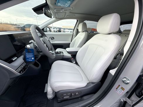 New 2026 Hyundai Ioniq 5 Limited image 13