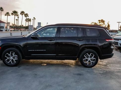 Certified 2024 Jeep Grand Cherokee L Limited w/ Luxury Tech Group II image 14