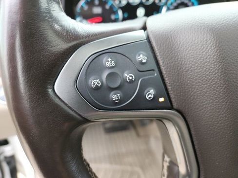 Certified 2019 Chevrolet Suburban Premier image 10