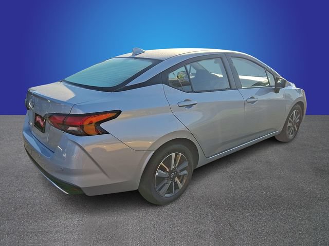 Used 2025 Nissan Versa SV FWD image 4