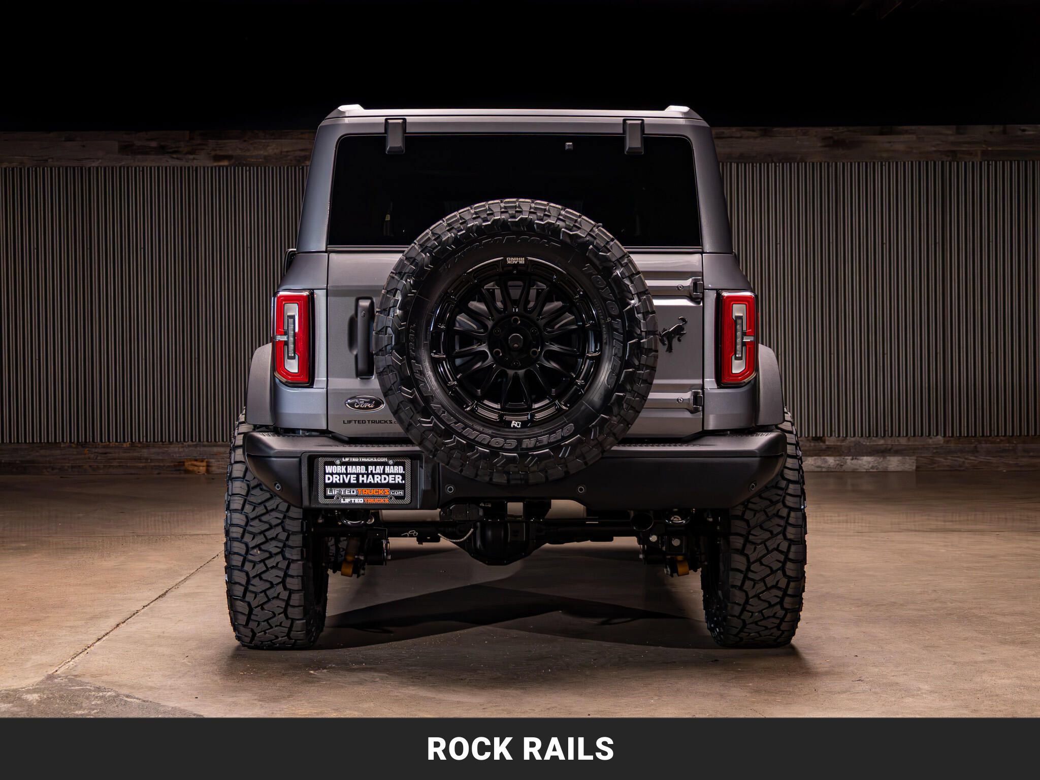 Used 2025 Ford Bronco Badlands AWD/4WD image 8