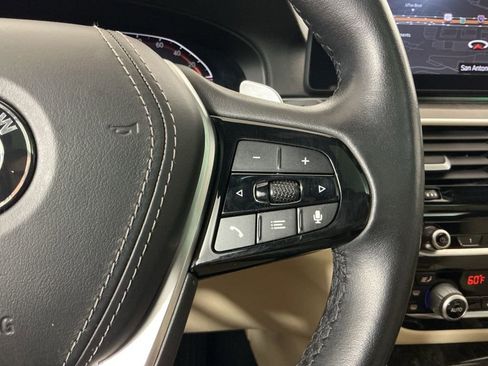 Used 2021 BMW 540i w/ Convenience Package image 17