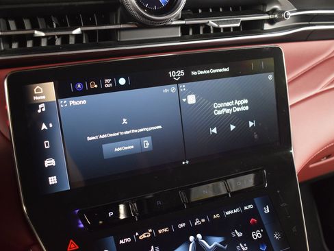 Certified 2023 Maserati Grecale Modena image 32