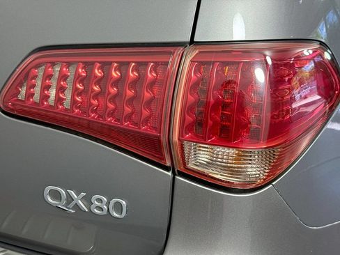 Used 2014 INFINITI QX80 4WD w/ Deluxe Touring Package image 37