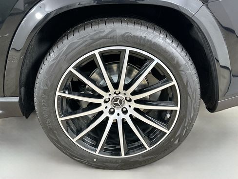 Used 2026 Mercedes-Benz GLS 450 4MATIC image 39