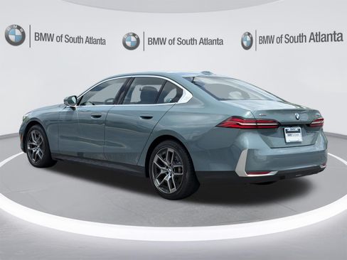 Used 2026 BMW 530i xDrive AWD/4WD image 23