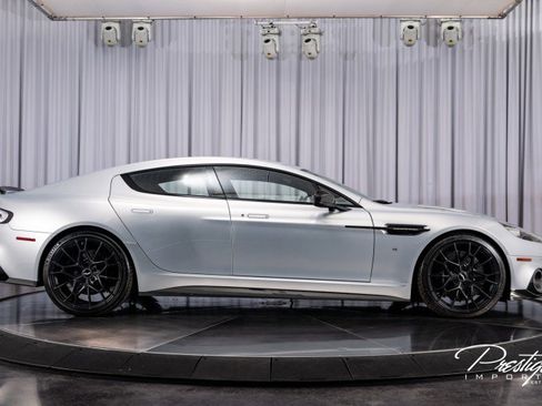 Used 2019 Aston Martin Rapide AMR image 31