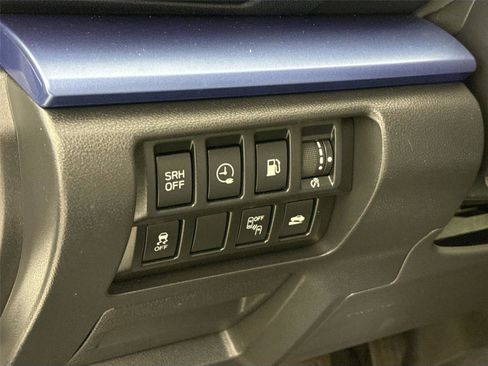 Used 2023 Subaru Crosstrek Hybrid w/ Moonroof Package w/Navigation image 16