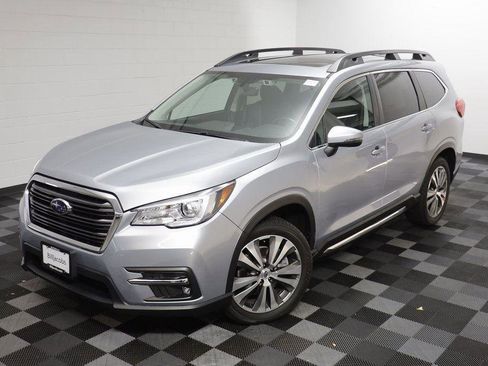 Used 2022 Subaru Ascent Limited w/ Technology Package image 2