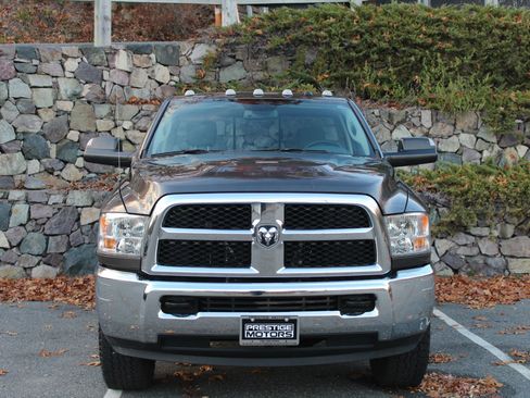 Used 2017 RAM 3500 Tradesman w/ Chrome Appearance Group image 3