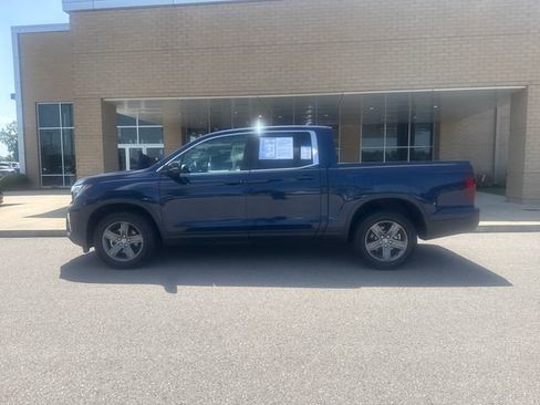 Certified 2023 Honda Ridgeline RTL image 1