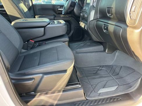 Used 2025 Chevrolet Silverado 2500 Custom w/ Custom Value Package image 24