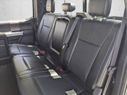 Used 2019 Ford F250 Lariat w/ Lariat Value Package AWD/4WD image 18