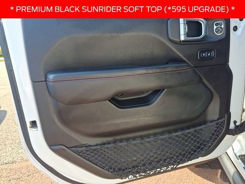 Used 2020 Jeep Gladiator Rubicon w/ LED Lighting Group AWD/4WD image 12