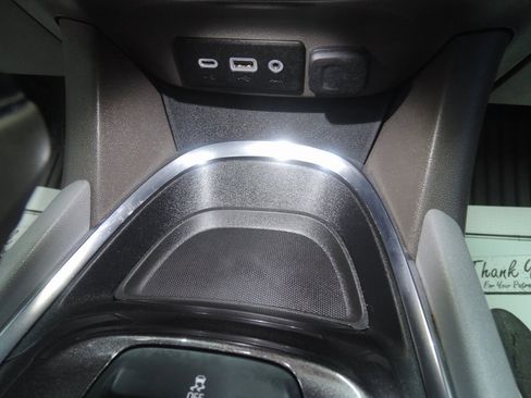 Used 2019 Chevrolet Malibu LT image 20