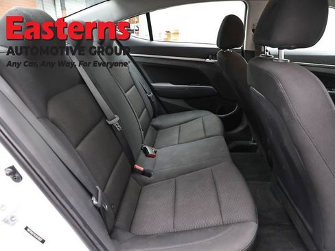 Used 2020 Hyundai Elantra SEL w/ Cargo Package (C1) image 25