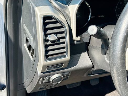 Used 2018 Ford F150 Lariat w/ Equipment Group 502A Luxury image 11