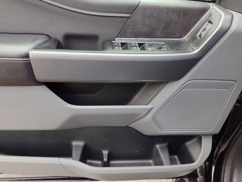 Used 2025 Ford F150 XLT w/ Equipment Group 301A Standard image 15