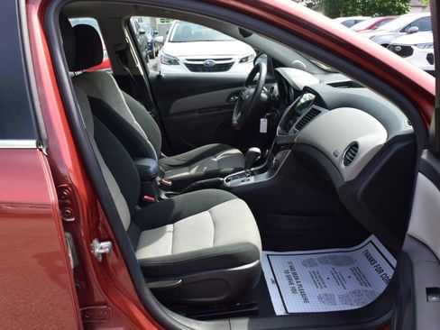 Used 2012 Chevrolet Cruze LS w/ Connectivity Package FWD image 21