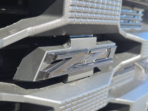 New 2026 Chevrolet Silverado 1500 Custom Trail Boss w/ Midnight Edition image 18