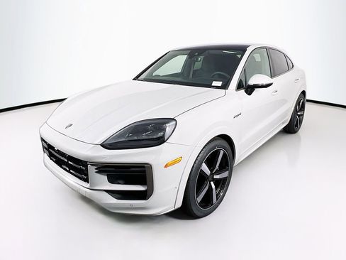 New 2026 Porsche Cayenne Turbo AWD/4WD image 1