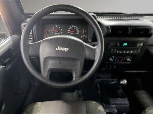 Used 2005 Jeep Wrangler X w/ Willys Edition Group AWD/4WD image 9