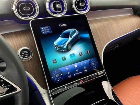 Certified 2026 Mercedes-Benz GLC 300 4MATIC image 36