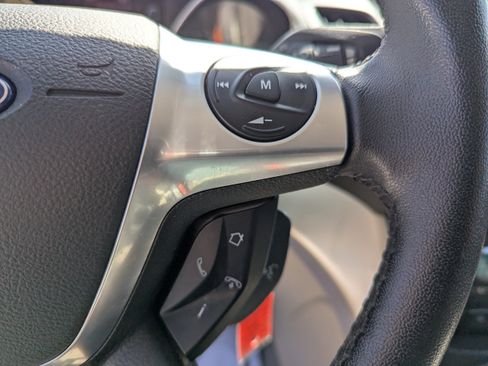 Used 2014 Ford Escape SE w/ Equipment Group 201A AWD/4WD image 16
