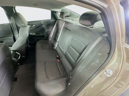 Used 2024 Chevrolet Malibu LT image 25