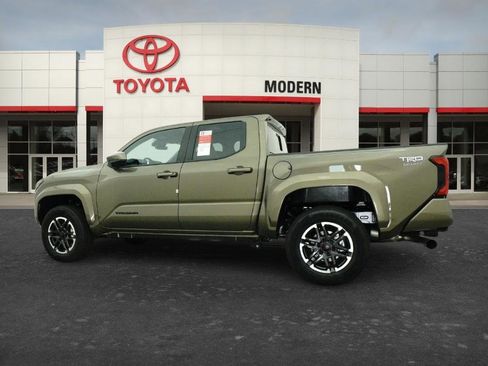 New 2026 Toyota Tacoma TRD Sport image 2