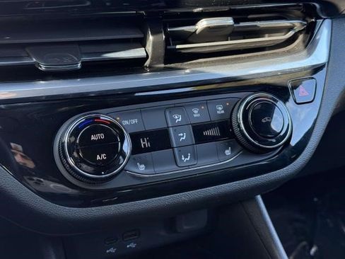 Used 2024 Buick Envista Sport Touring w/ Convenience I Package image 25