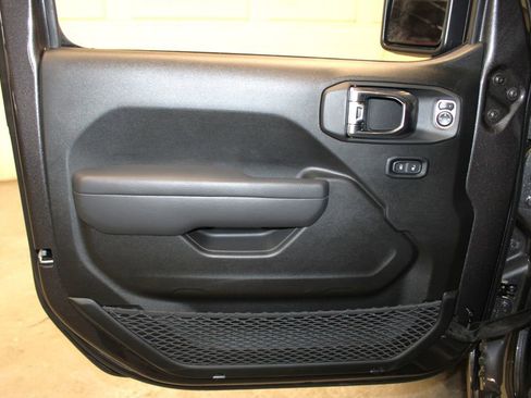 New 2026 Jeep Wrangler Sport S image 21