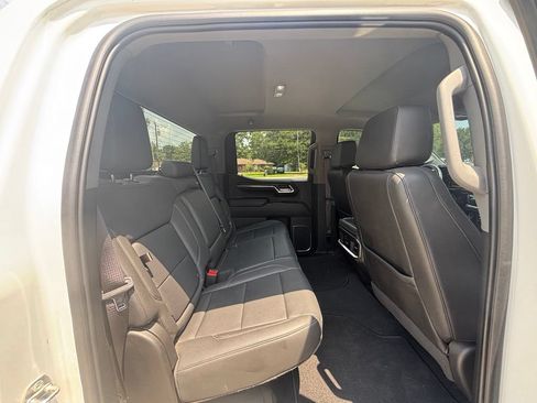 Used 2024 GMC Sierra 1500 SLT w/ SLT Premium Package AWD/4WD image 18