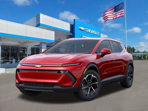 New 2026 Chevrolet Equinox EV LT image 8