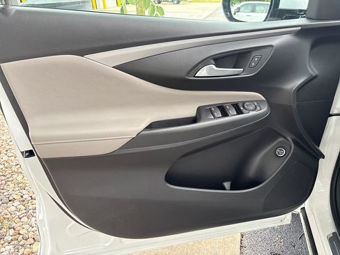 New 2026 Buick Envista Avenir FWD image 12