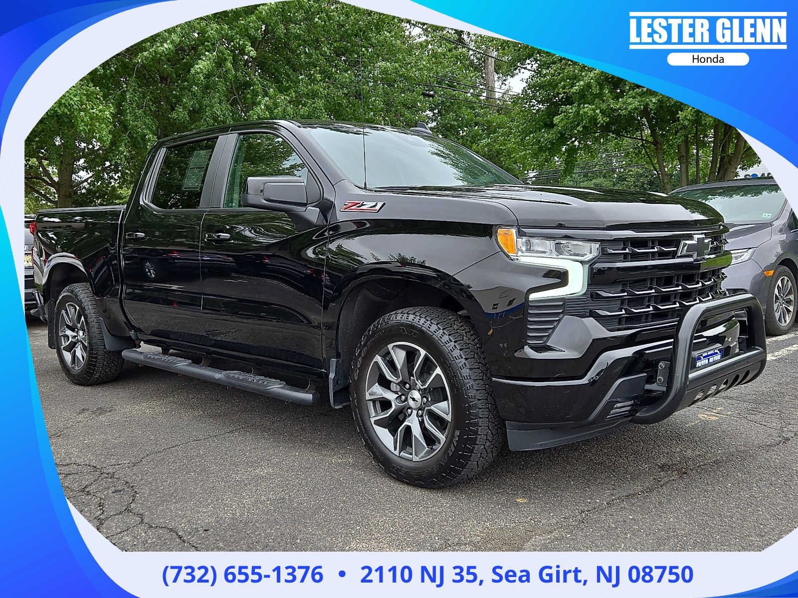 Used 2024 Chevrolet Silverado 1500 RST w/ Z71 Off-Road Package AWD/4WD image 1