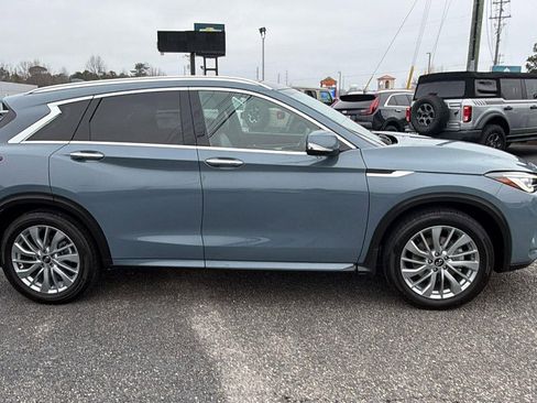 Used 2023 INFINITI QX50 Luxe FWD image 4