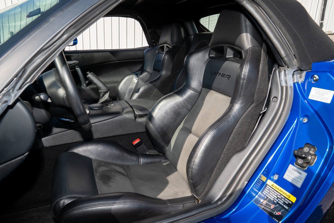 Used 2006 Dodge Viper SRT-10 RWD image 38