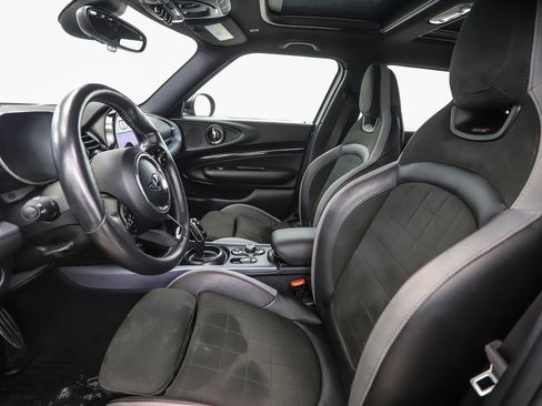 Used 2022 MINI Cooper Clubman John Cooper Works image 11